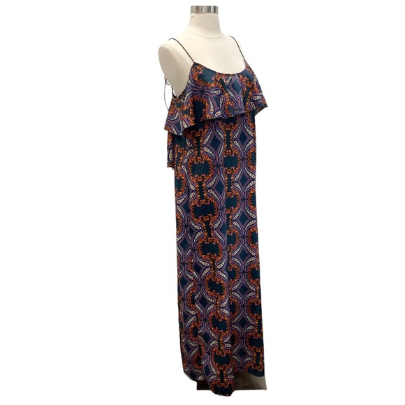 Bohemian Floral & Geo Print Maxi Dress With Loose Flowy Bodice By Hive & Honey - Picture 6 of 12